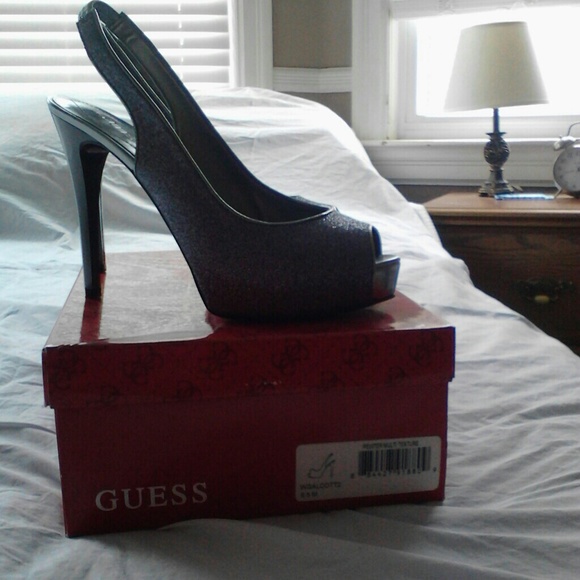 Guess Pewter Multi Texture Heels - Picture 4 of 4